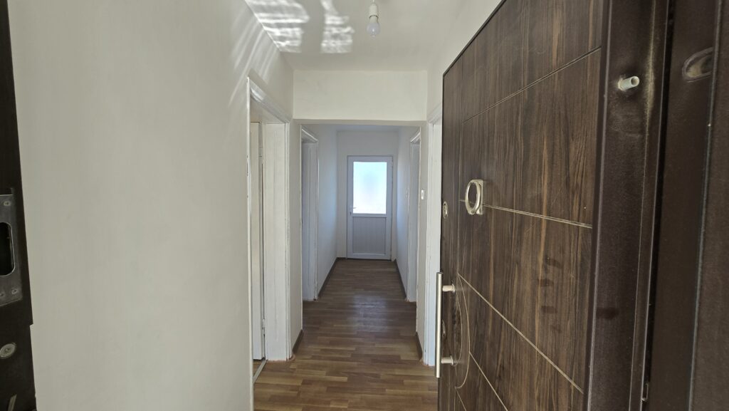 Gömeç Ulubeyler Satılık Köy Evi Antre