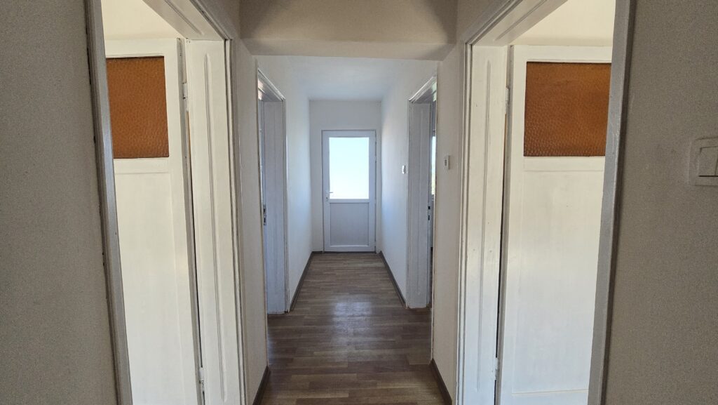 Gömeç Ulubeyler Satılık Köy Evi Antre 2