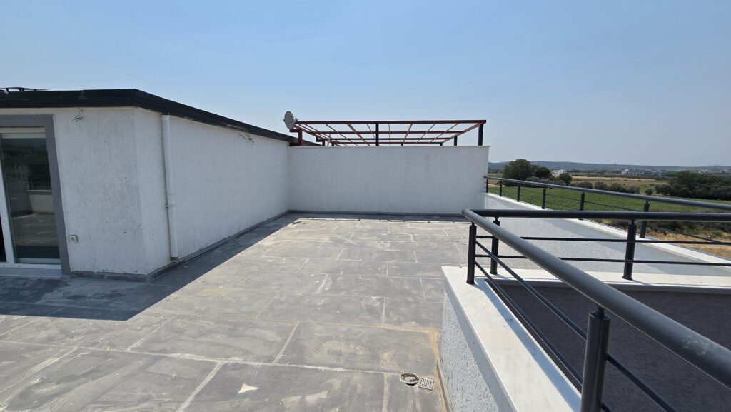 Gömeç Satılık 3+1 Dubleks Daire teras 2