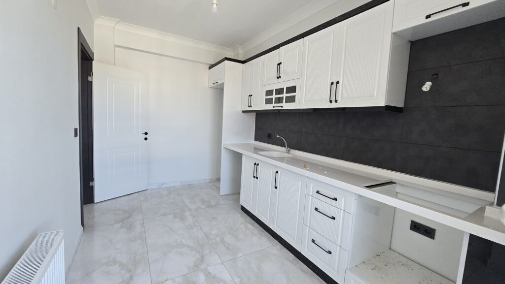 Gömeç satılık ön cephe mutfak 2