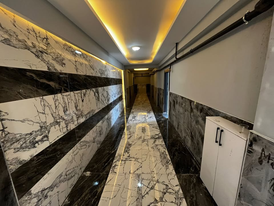 gömeç satılık daire giriş koridor